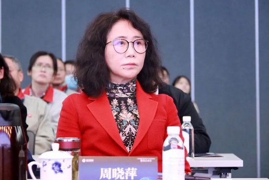 星宇股份年报疑出现数据错误：董事长周晓萍65岁	，儿子周宇恒58岁，两人仅差7岁！劝退应届生处分多人后续