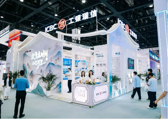 服贸会现场直击丨工银瑞信携‘投资在时间的长河里’国风展正式亮相！